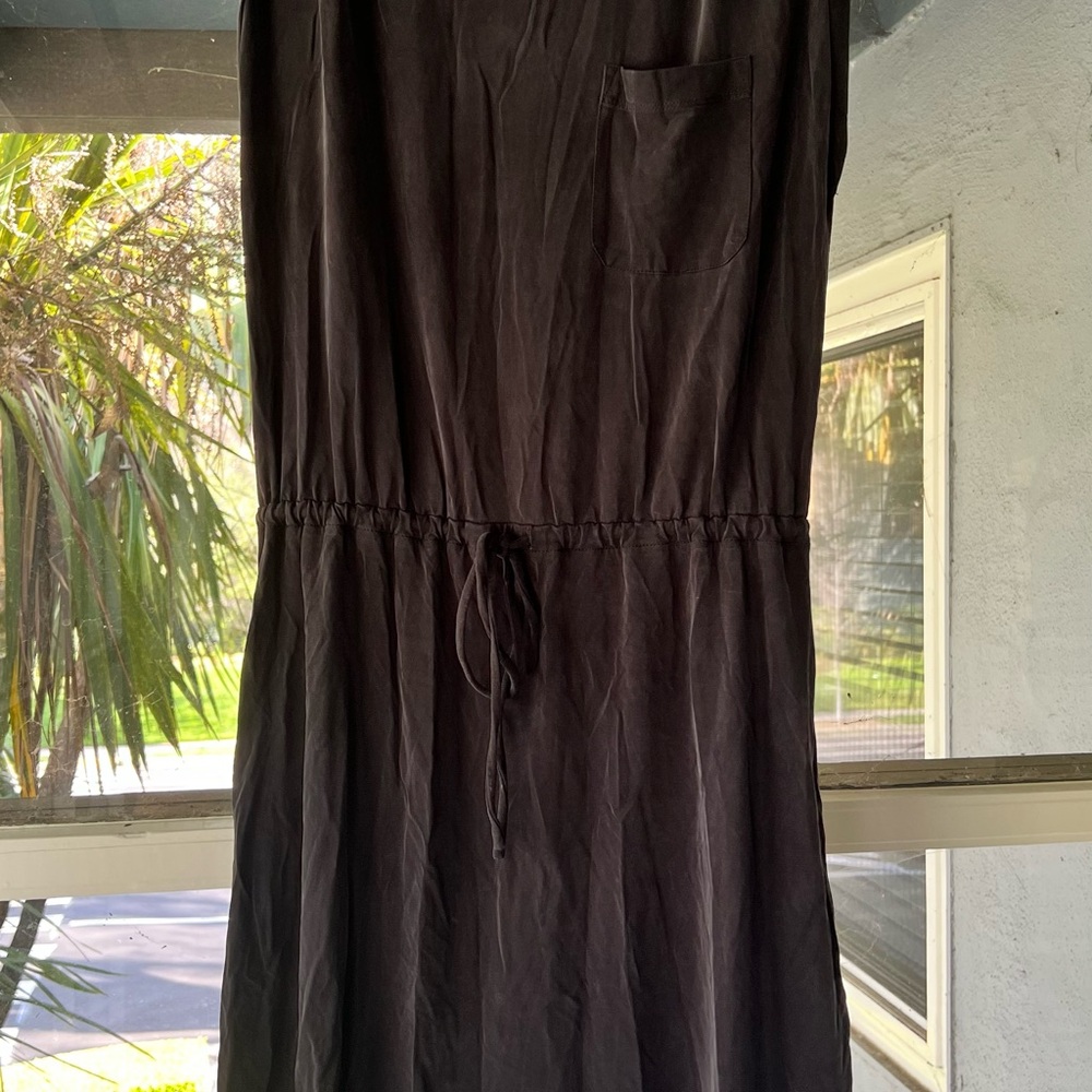 Lou & Grey Black Sleeveless Mini Sundress
